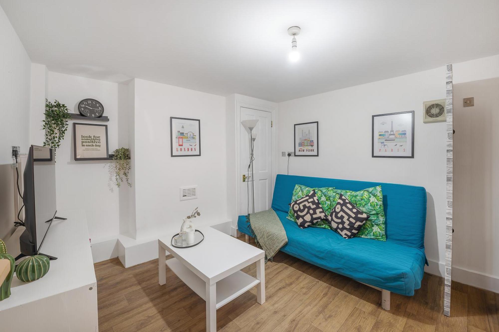 Appartement Well Connected 2 Bedroom Flat With Ensuite Bathrooms In Se5 *