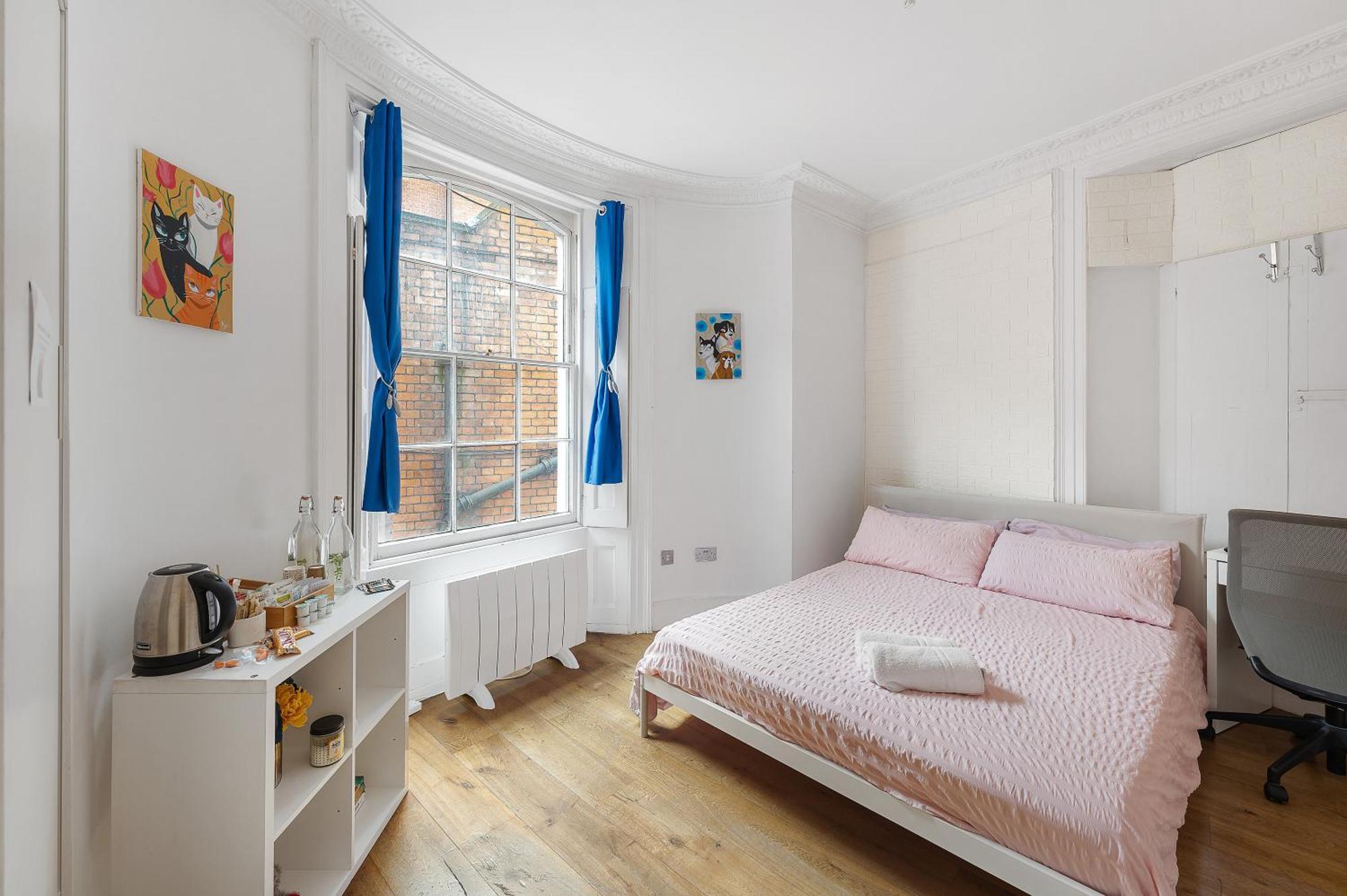 Appartement Well Connected 2 Bedroom Flat With Ensuite Bathrooms In Se5 *